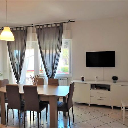 La Casa Del Sole Villa Santa Marinella Buitenkant foto
