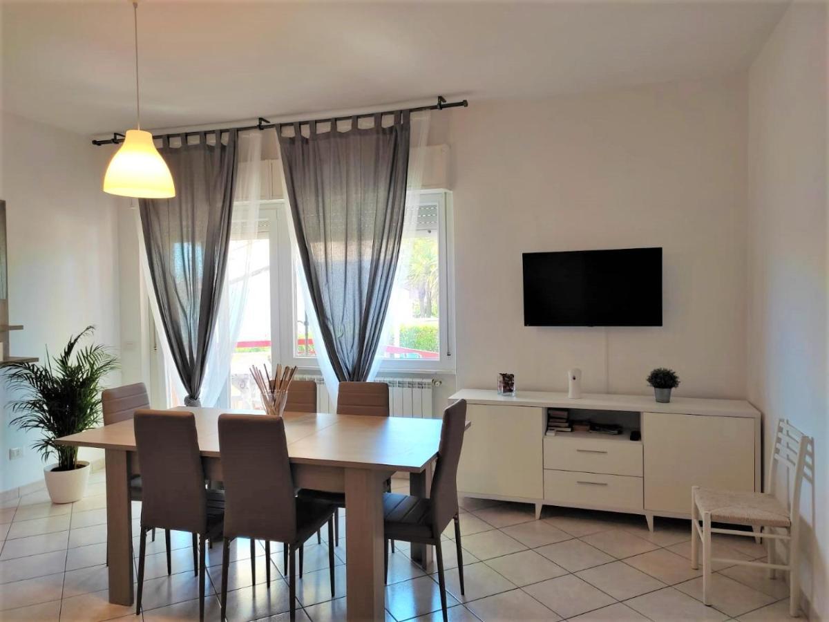 La Casa Del Sole Villa Santa Marinella Buitenkant foto