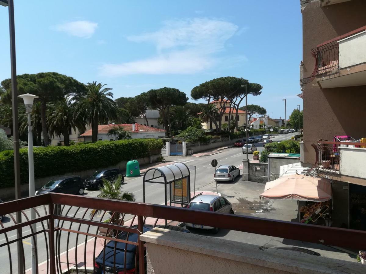 La Casa Del Sole Villa Santa Marinella Buitenkant foto